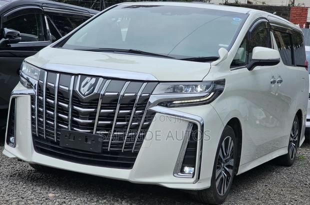 Toyota Alphard 2019 White - thumbnail 4