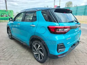 Toyota Raize 1.0 AWD 2020 Blue