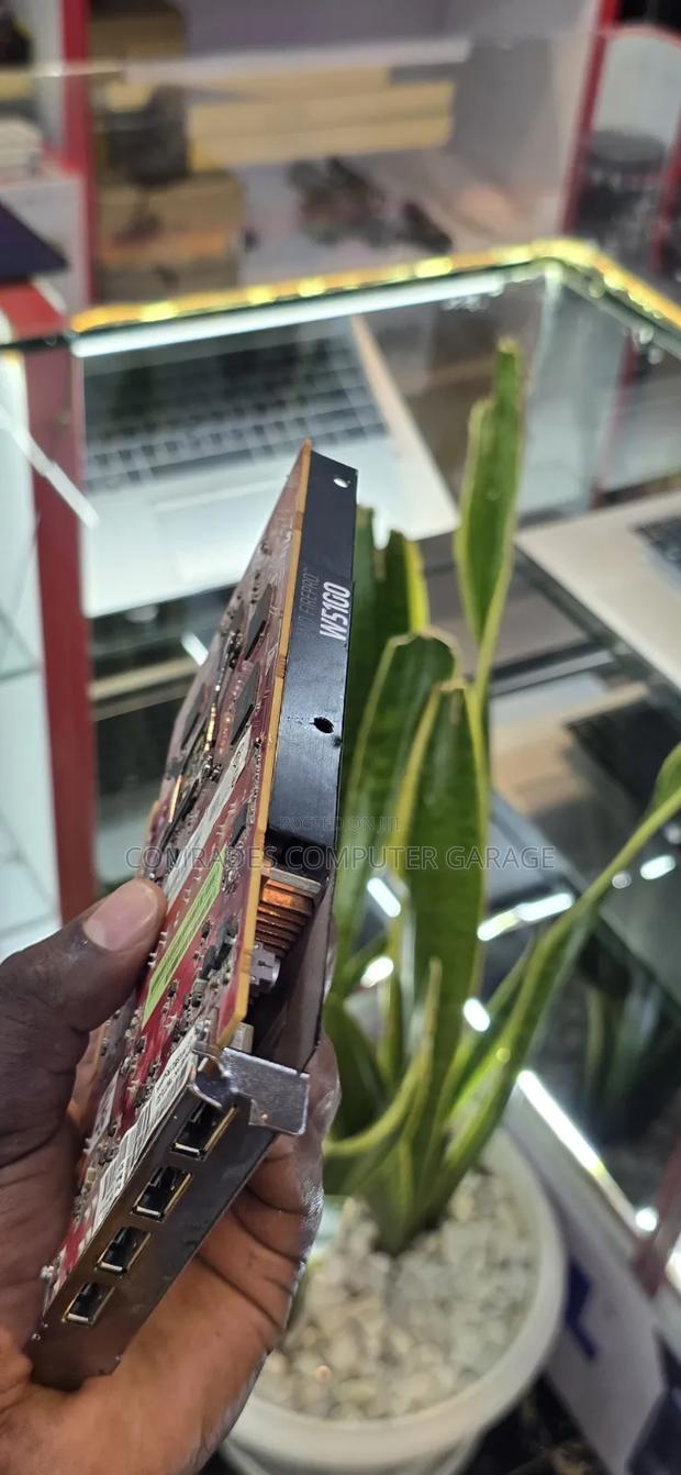 Amd Firepro W5100 4gb Graphic Card Workstation - thumbnail 3