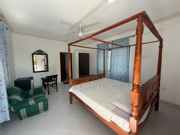 Malindi Beachfront Villas - thumbnail 3