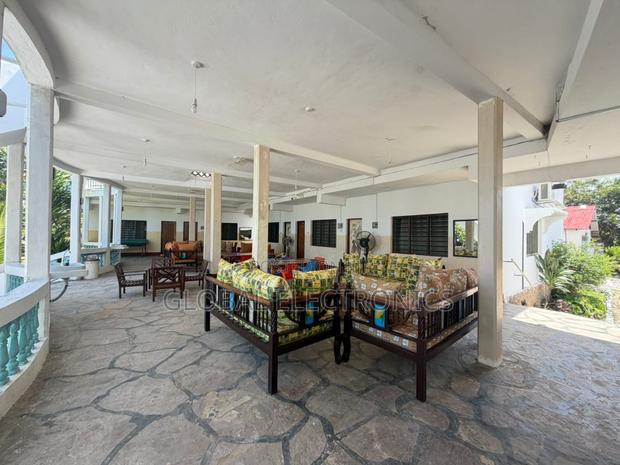 Malindi Beachfront Villas - thumbnail 11