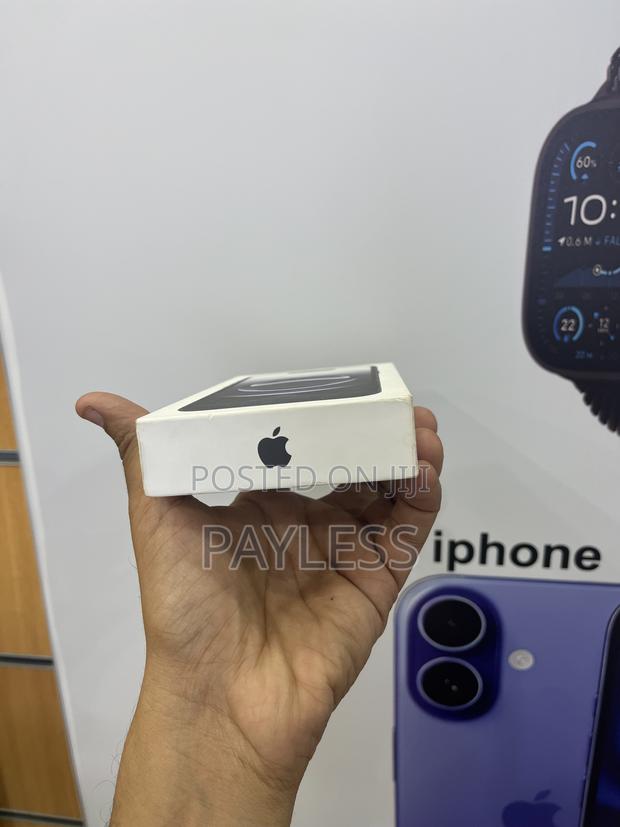 New Apple iPhone 16e 256 GB Black - thumbnail 2