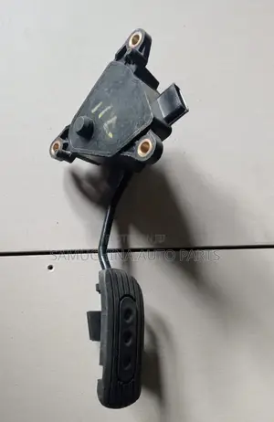 Accelerator Pedal Nissan Wingroad Y12