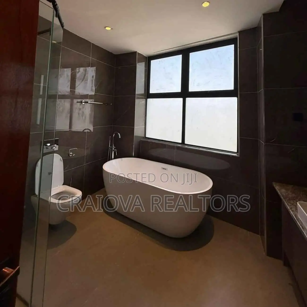 4bdrm Apartment in Riverside Drive for sale