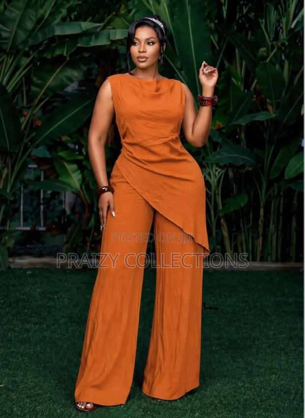 Fancy 2 Pc Set
Linen Material - thumbnail 4