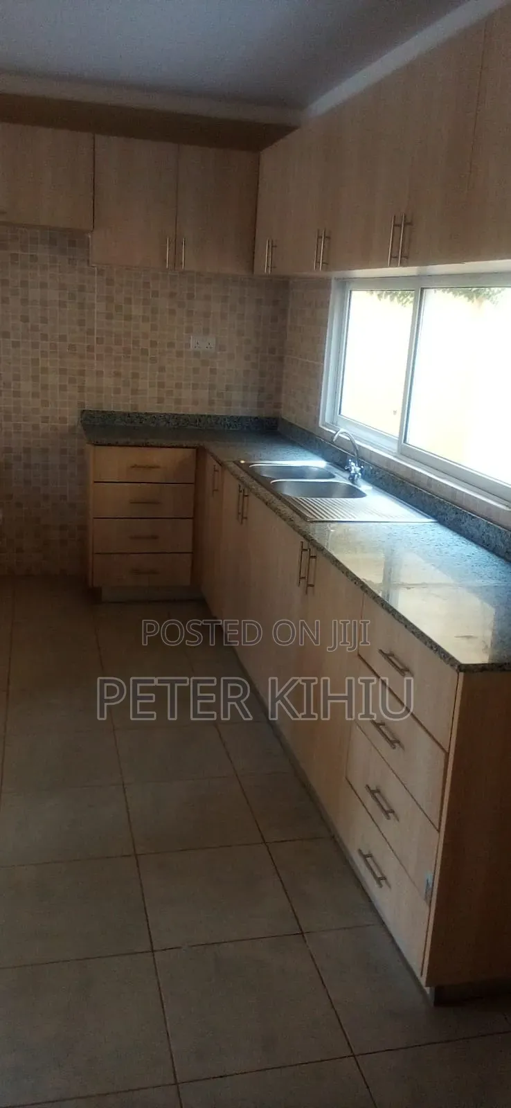 3bdrm House in Kitisuru for sale