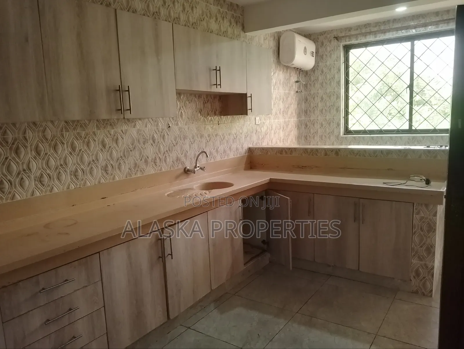 3bdrm Apartment in Green Wood Estate, Nyali Mkomani for rent