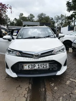 Toyota Corolla Fielder 2018 White