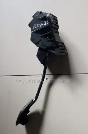 Accelerator Pedal Toyota Passo