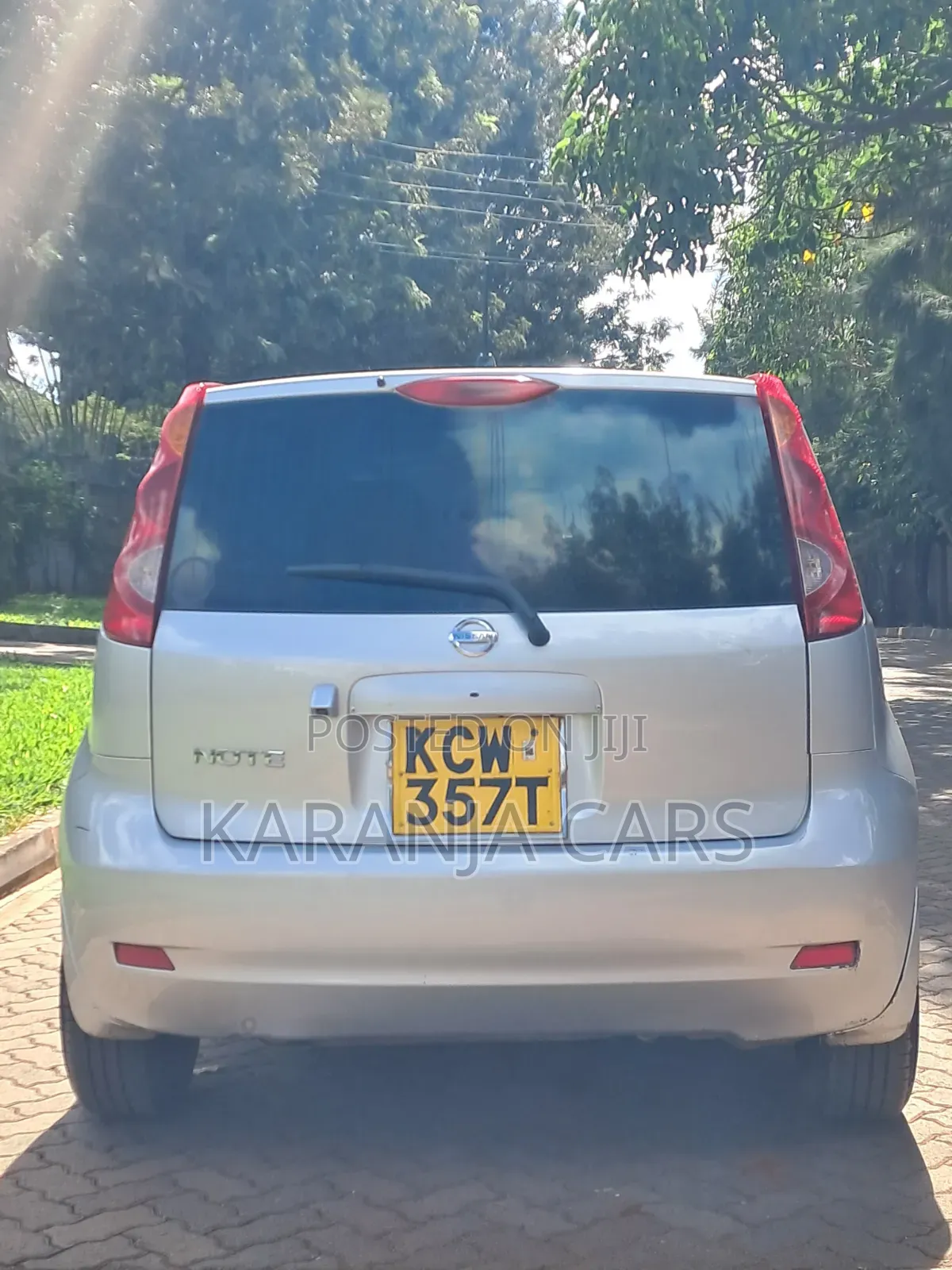 Nissan Note 2012 Silver