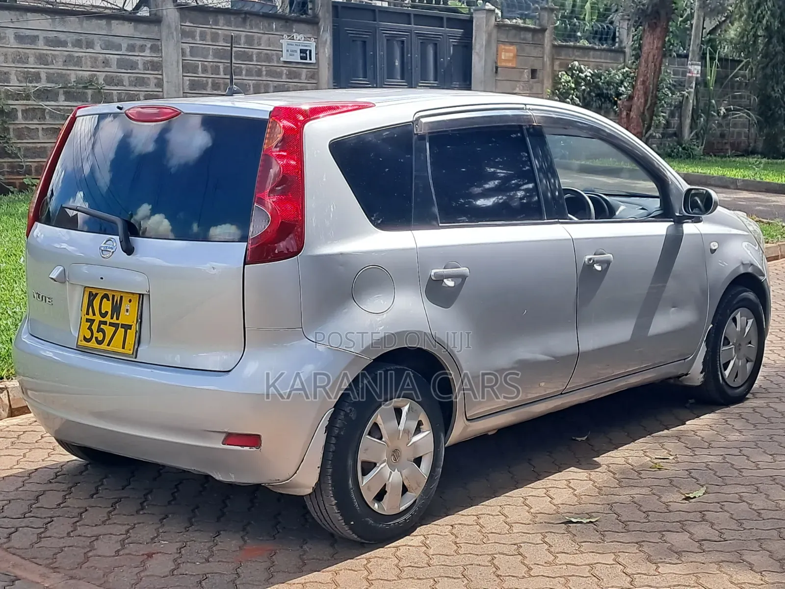 Nissan Note 2012 Silver