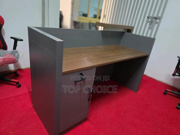 Reception Desk 1.6m