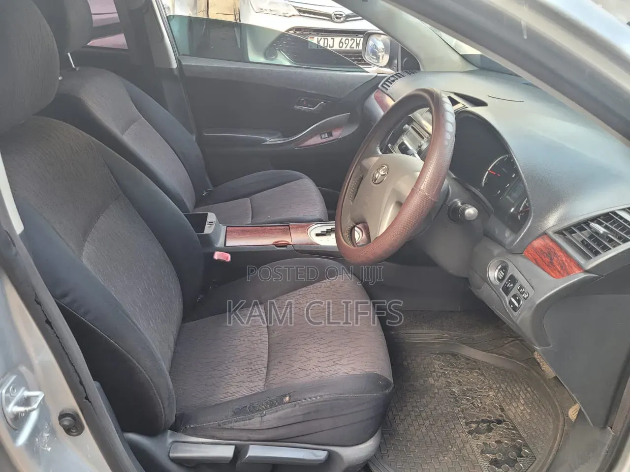 Toyota Allion 2011 Silver