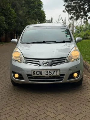 Nissan Note 2012 Silver
