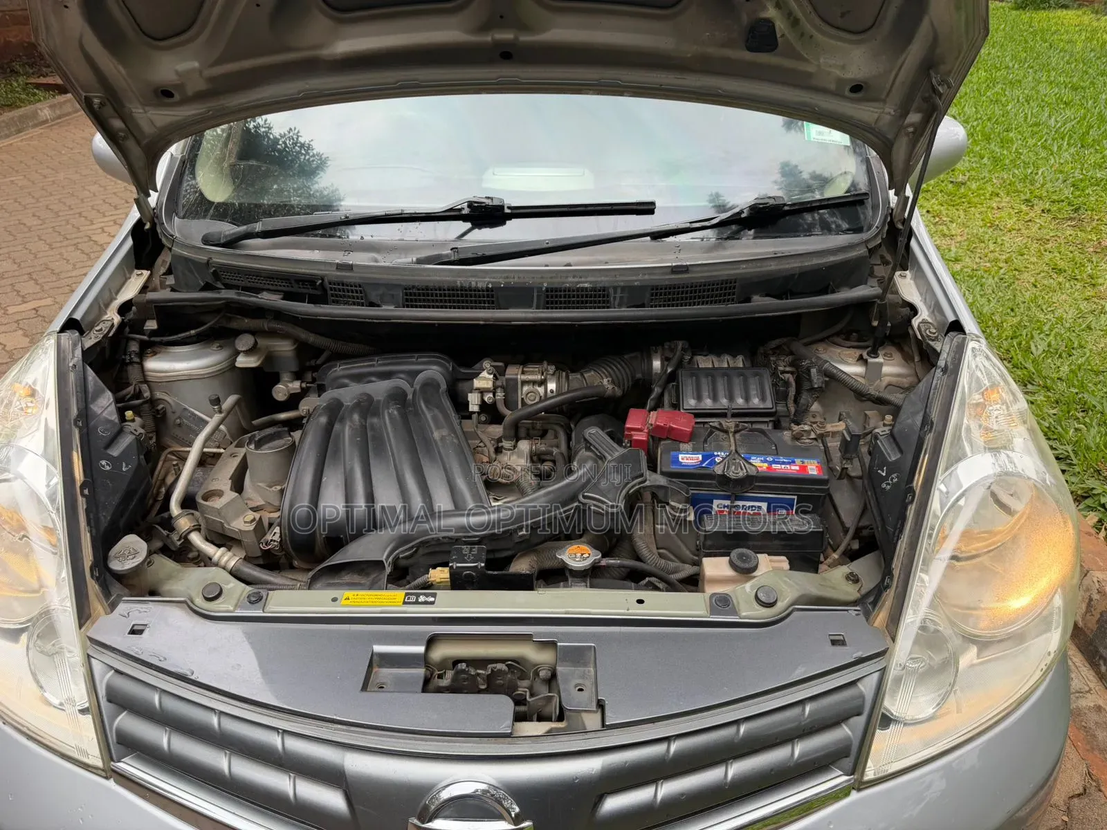 Nissan Note 2012 Silver