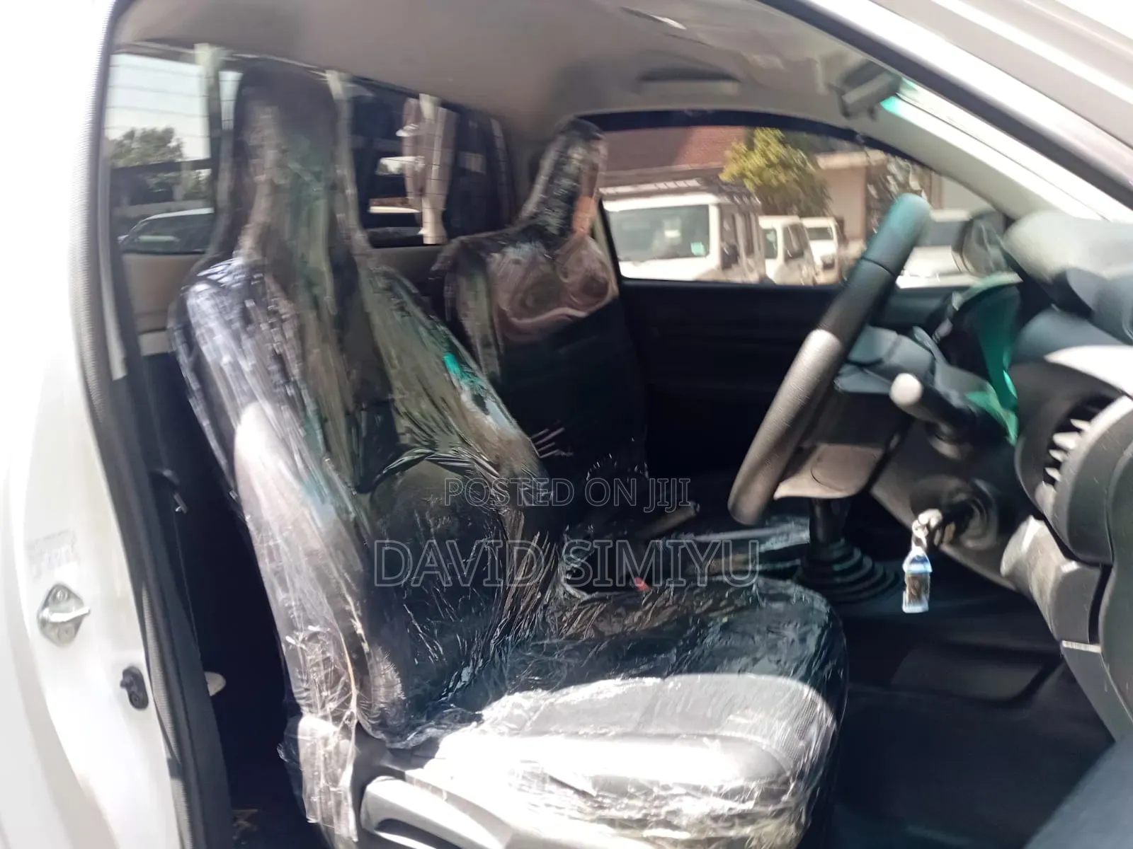 Toyota Hilux 2019 White