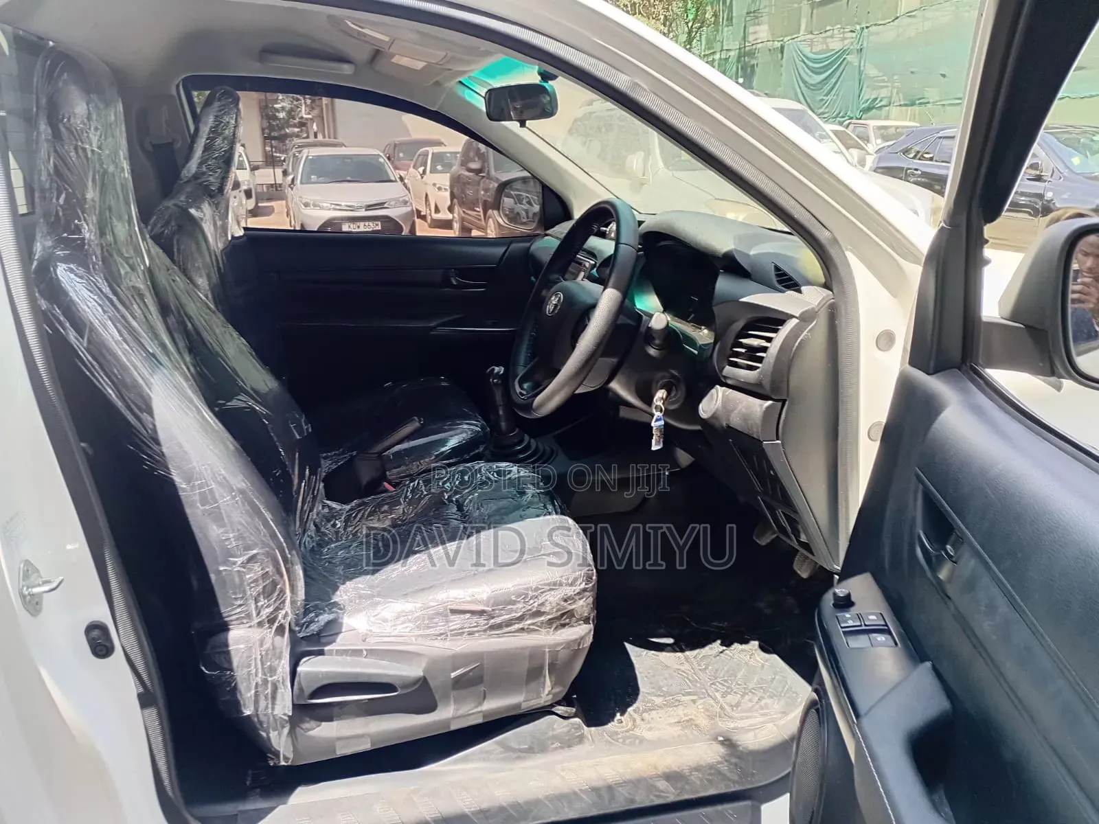 Toyota Hilux 2019 White