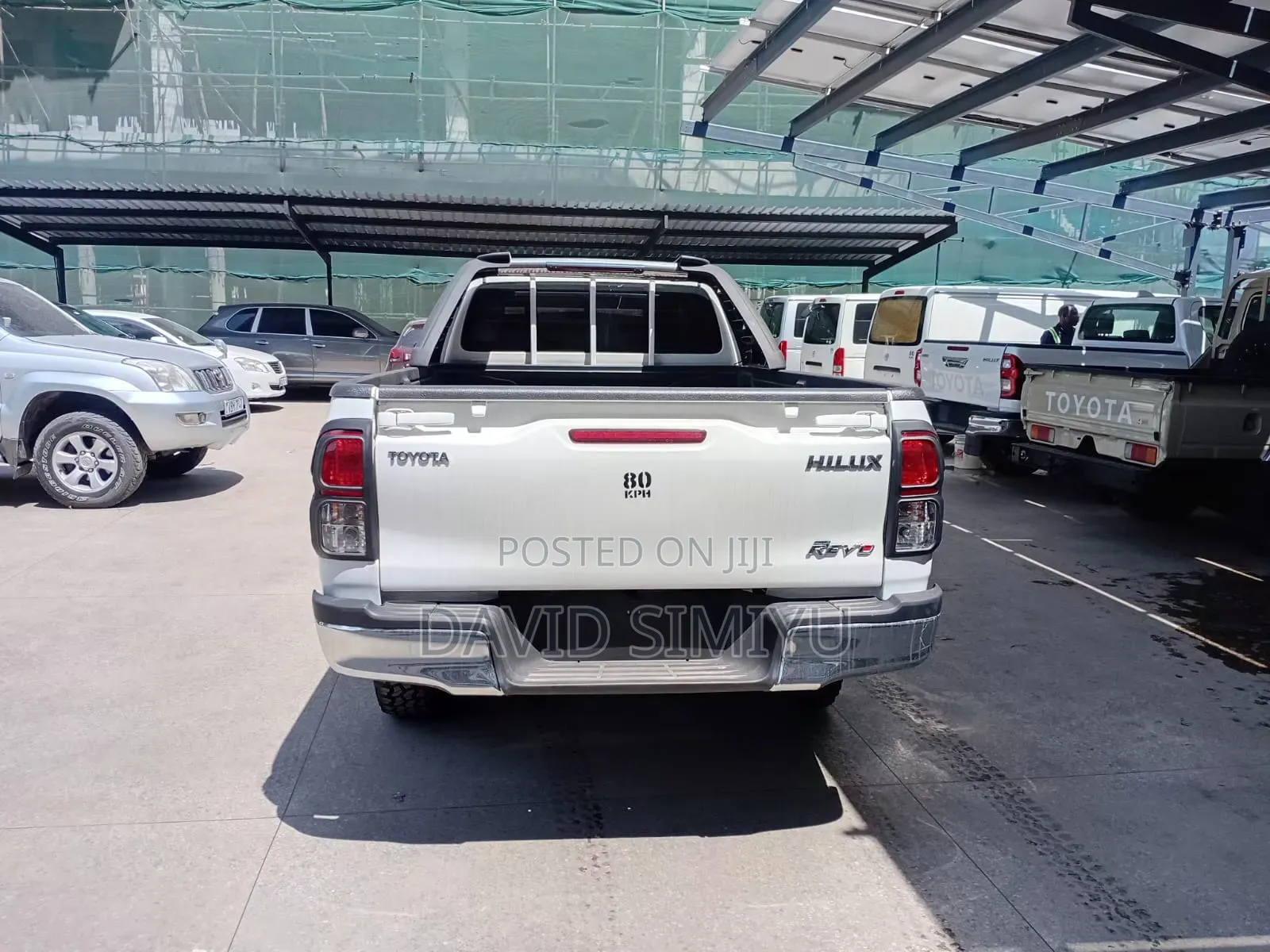 Toyota Hilux 2019 White