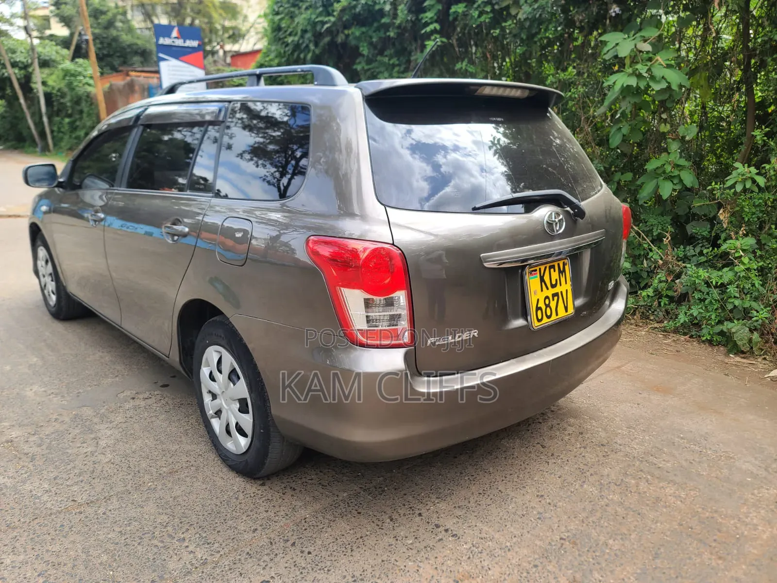 Toyota Corolla Fielder 2009 Gray