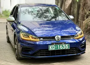 Volkswagen Golf R 4-Door w/DCC & Navigation 2019 Blue