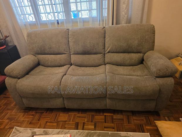 Recliner Sofasets - thumbnail 4