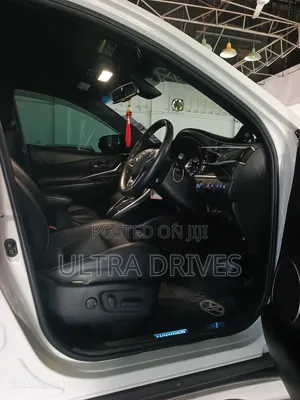 Toyota Harrier 2018 White