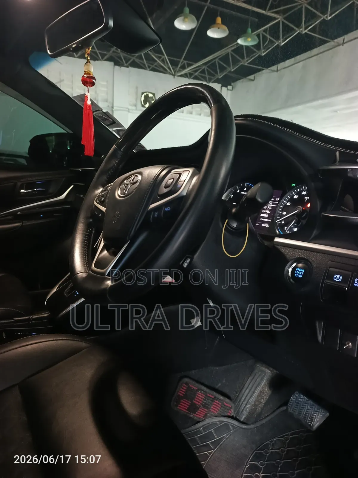 Toyota Harrier 2018 White