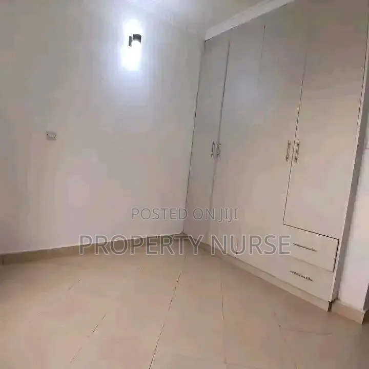 2bdrm Apartment in Gateway Mall Area for rent