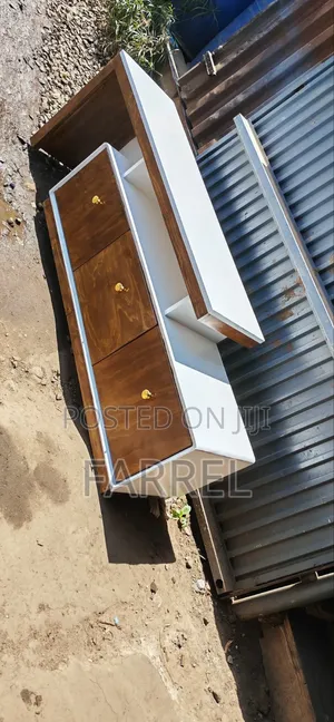 Mordern Tv Stand Suitable for Living Room and Entertainment Setup
