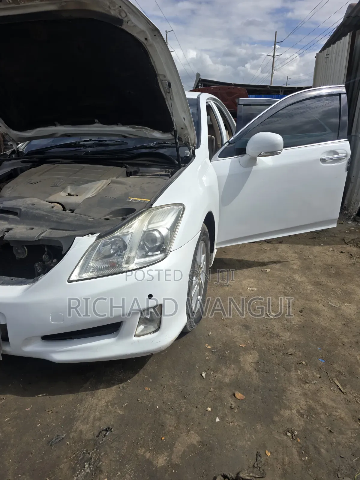 Toyota Crown 2010 White
