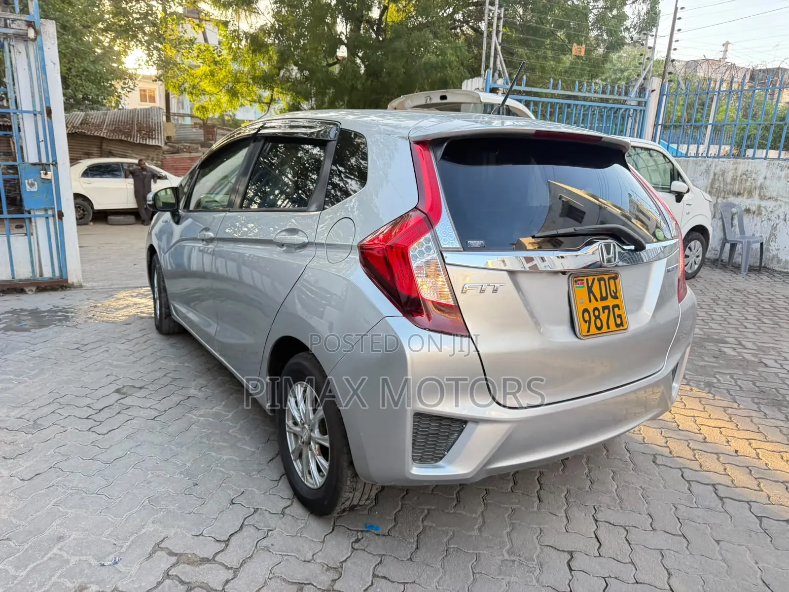 Honda Fit 2018 Silver