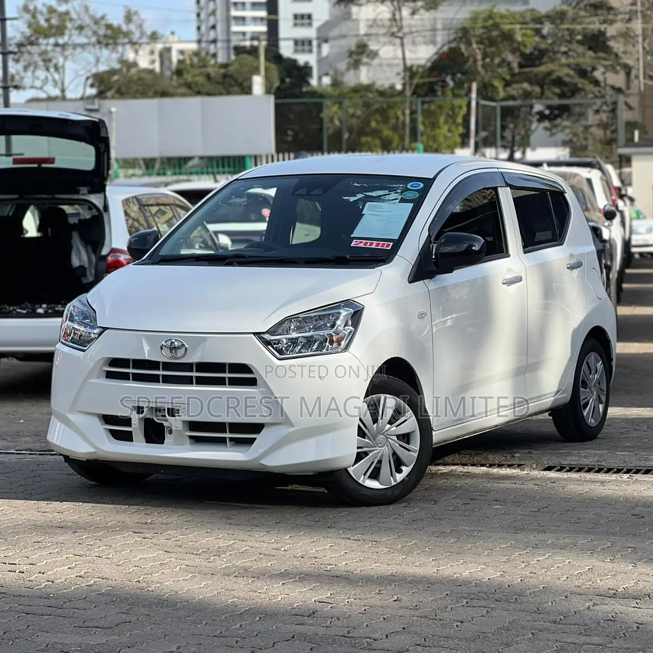 Toyota Pixis 2019 White