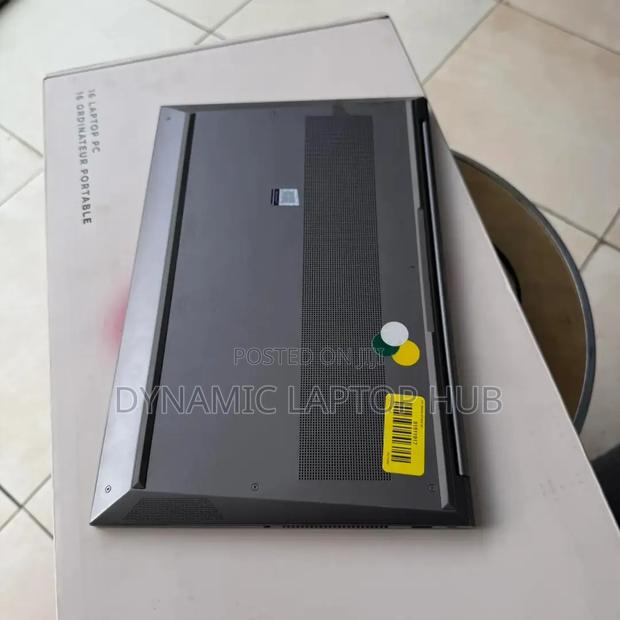 Laptop HP ZBook Power G7 16GB Intel Core i9 SSD 512GB - thumbnail 3
