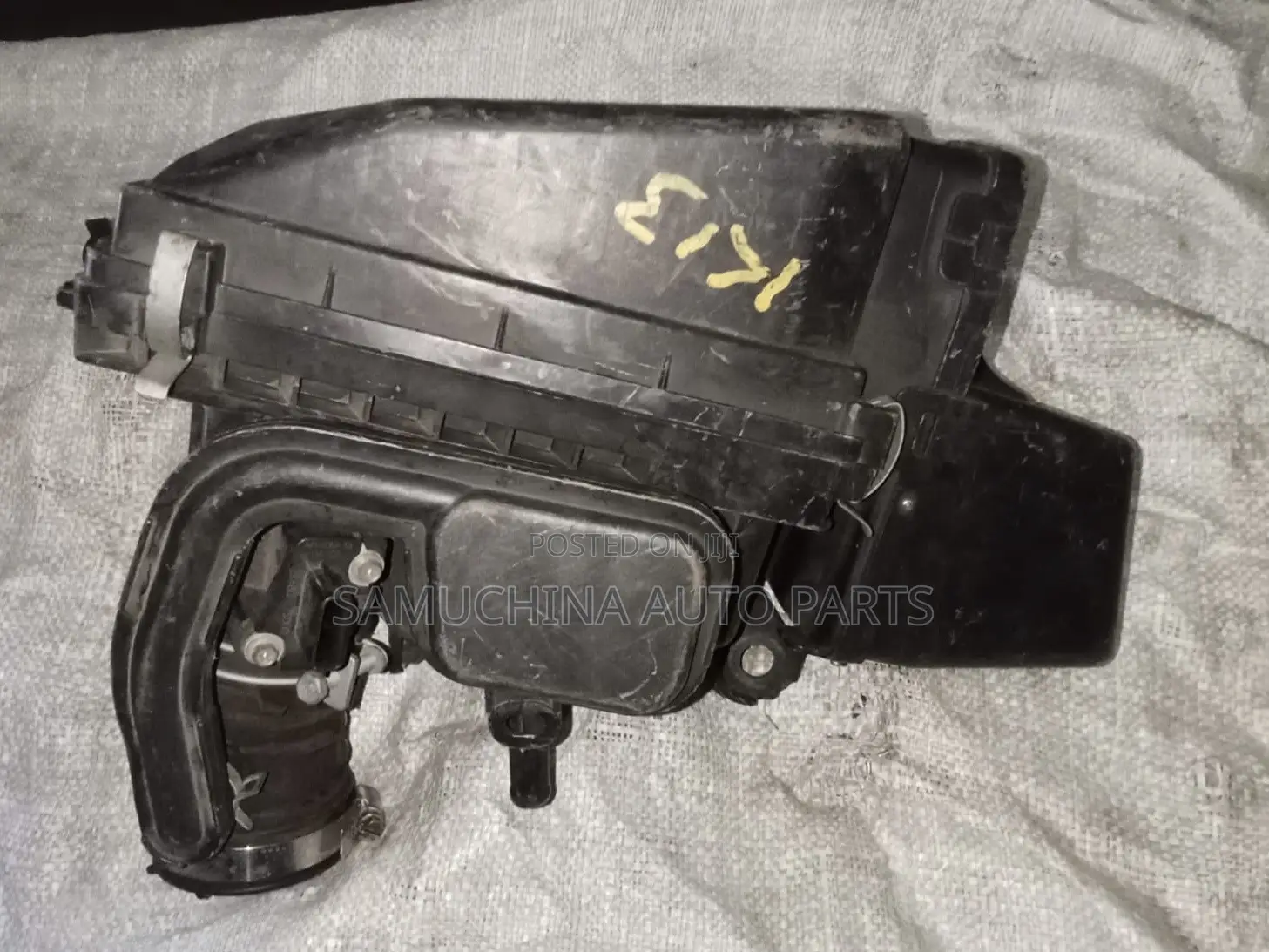 Air Cleaner Housing Hr12 Nissan March 