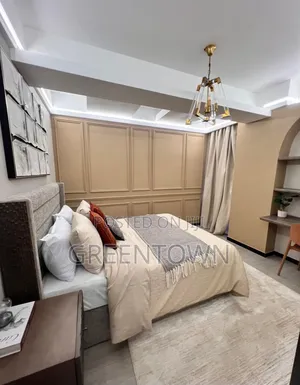1bdrm Apartment in Super Westbury, Spring Valley for sale
