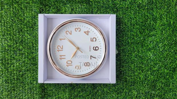 Premium Modern Wall Clock / Luxury Aesthetic Home Decor Silent Clock