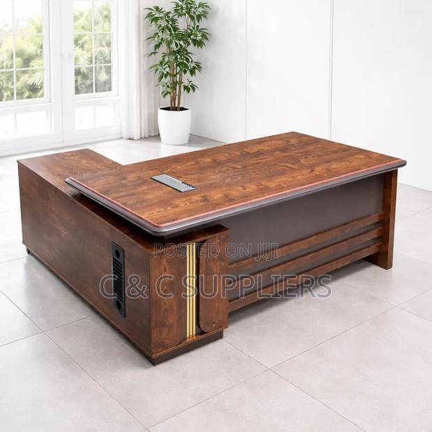 Office Manager Table-1800mm