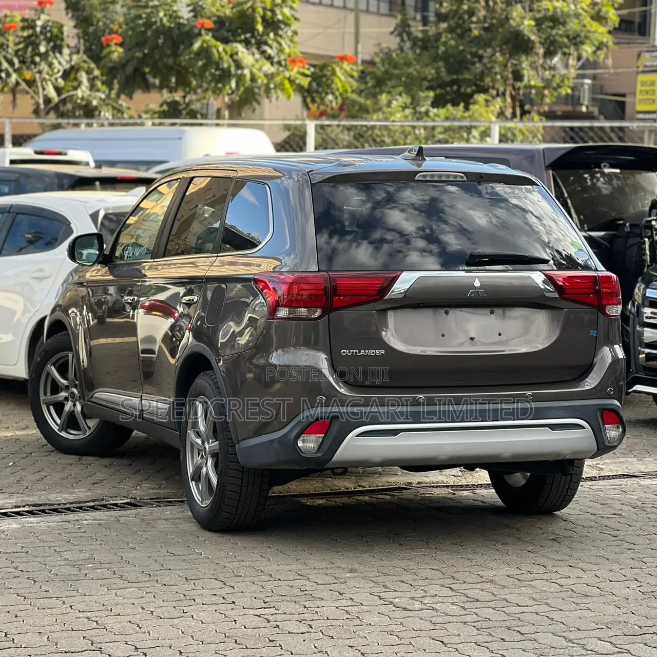 Mitsubishi Outlander 2019 Brown