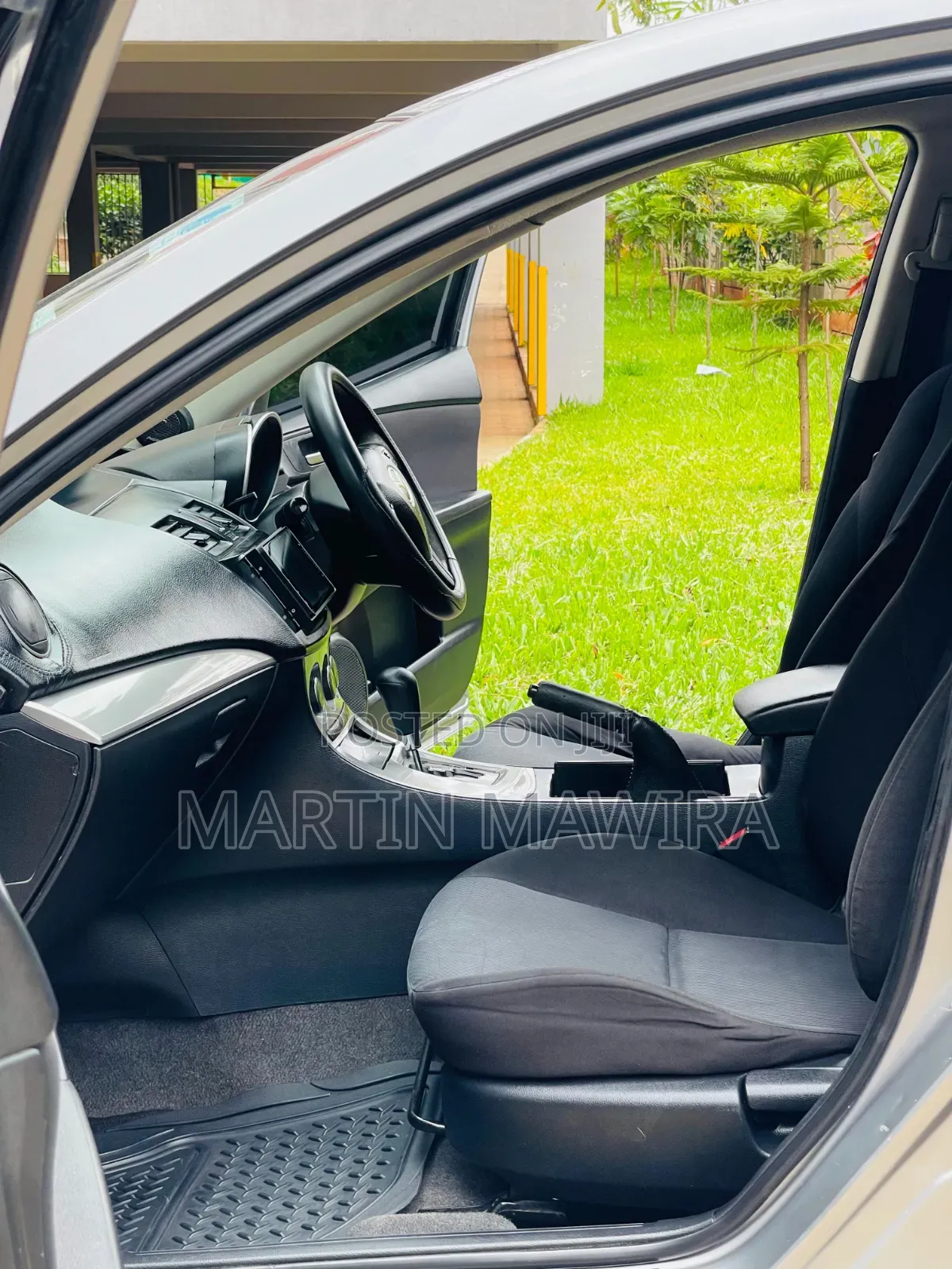 Mazda Axela 2010 Silver