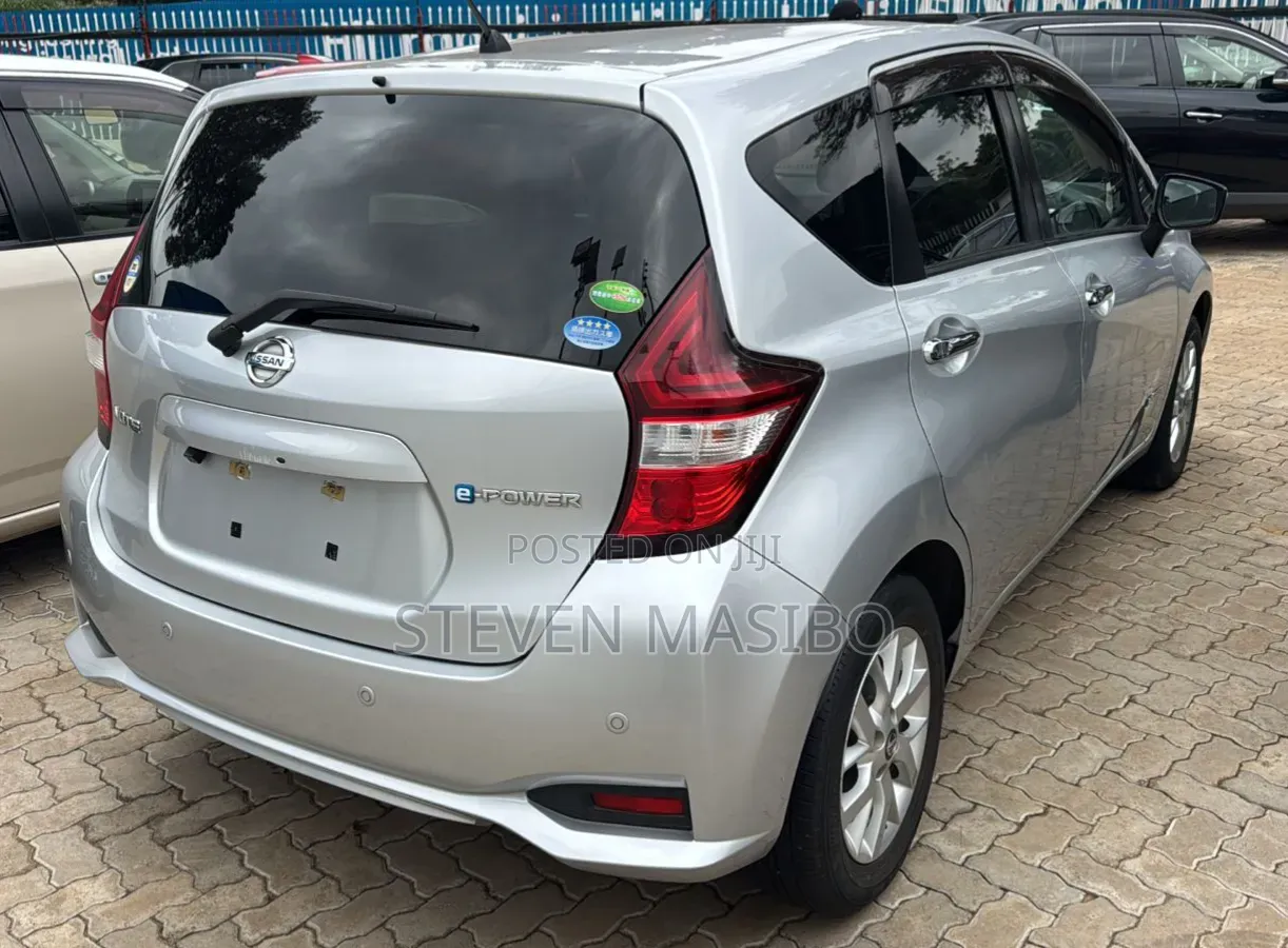 Nissan Note 2019 Silver