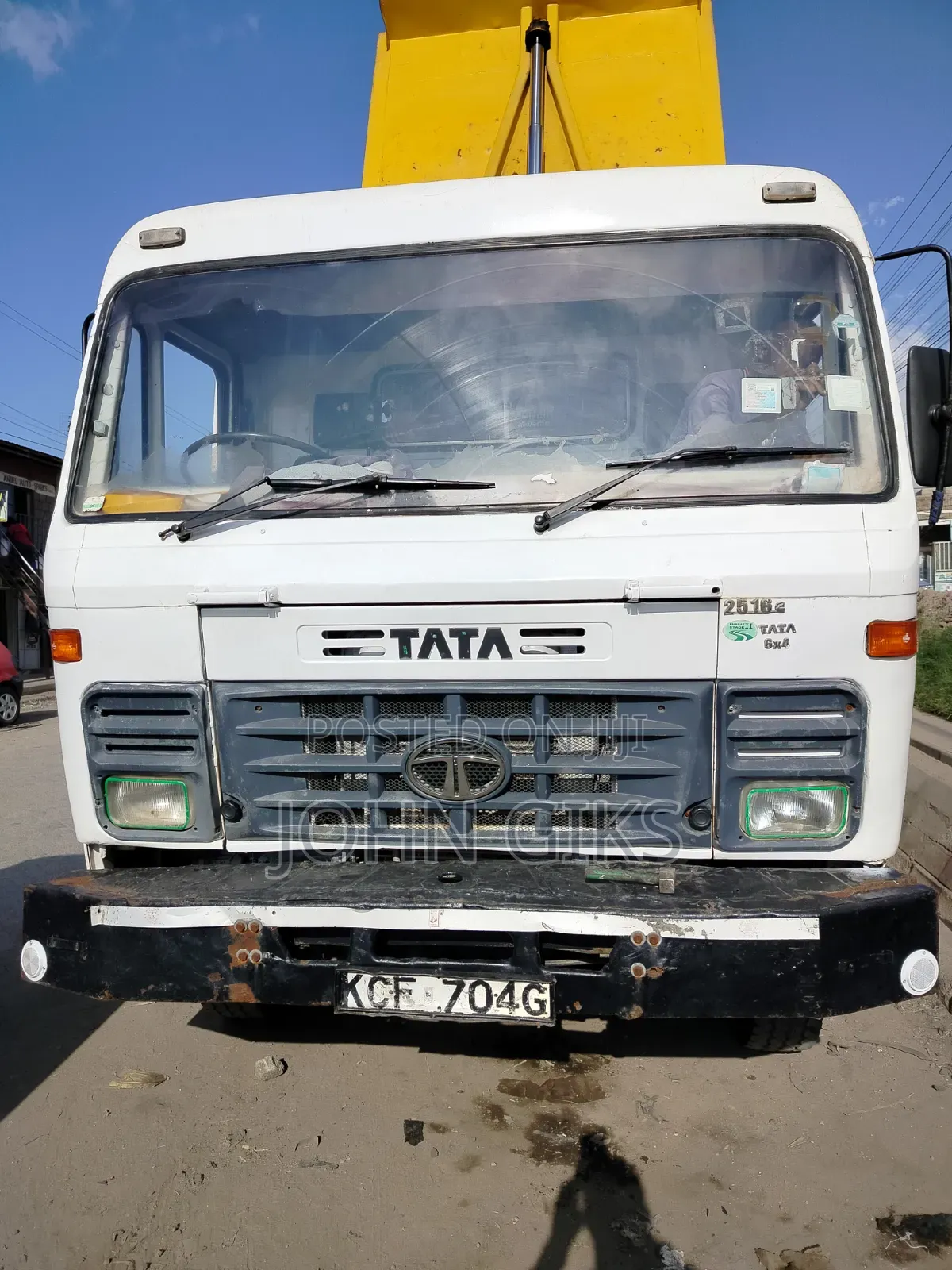 Tata 2516 Year 2016