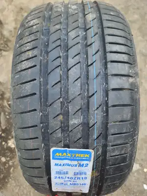 245 /40 R18 Maxtrek Tyres 97w X/L Muximus M2
