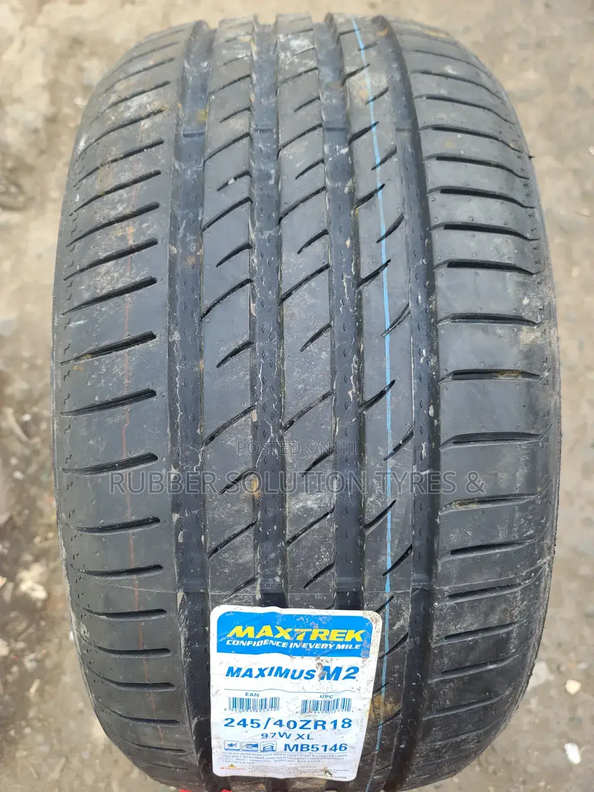 245 /40 R18 Maxtrek Tyres 97w X/L Muximus M2