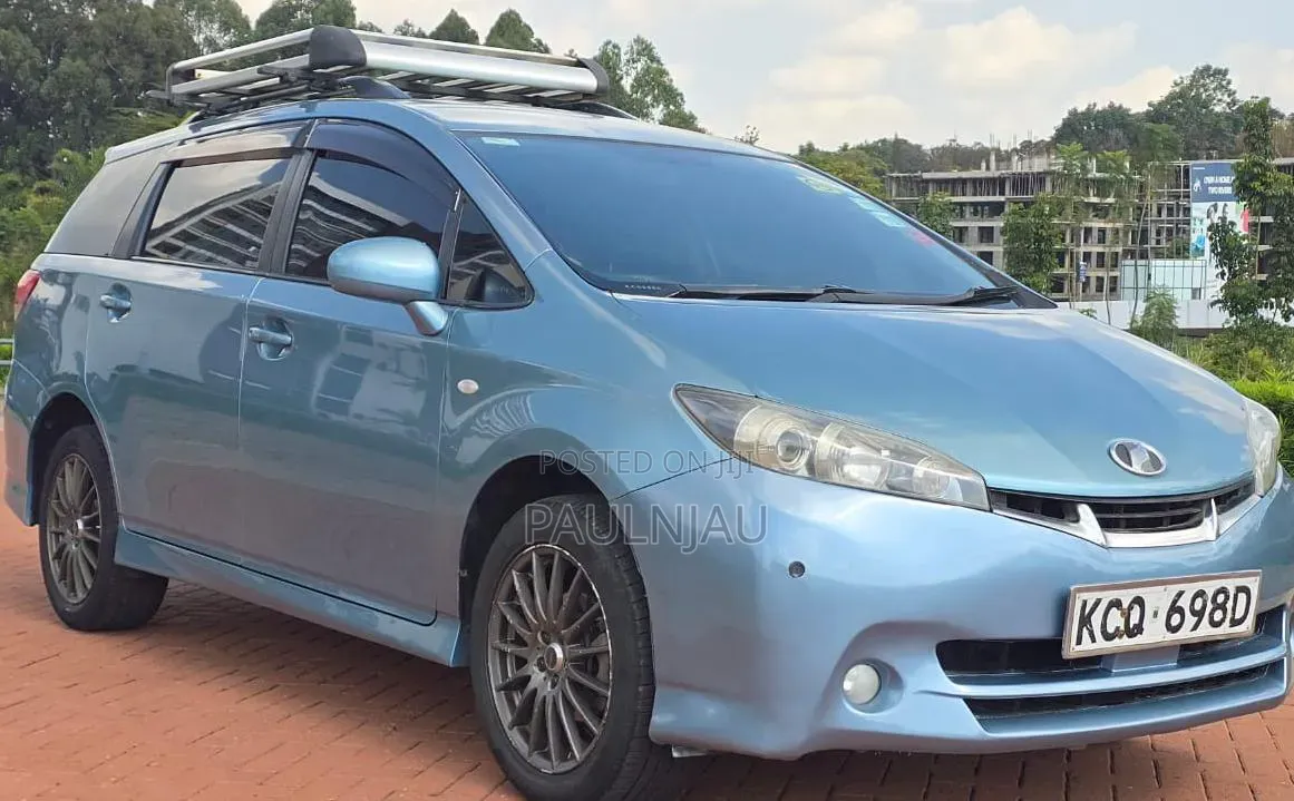 Toyota Wish 2011