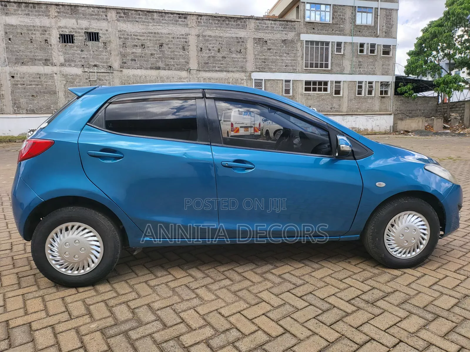 Mazda Demio 2012 Blue