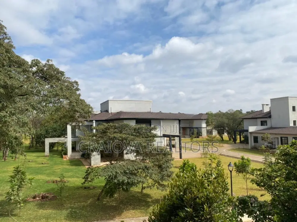 5bdrm Townhouse/Terrace in Hardy for sale