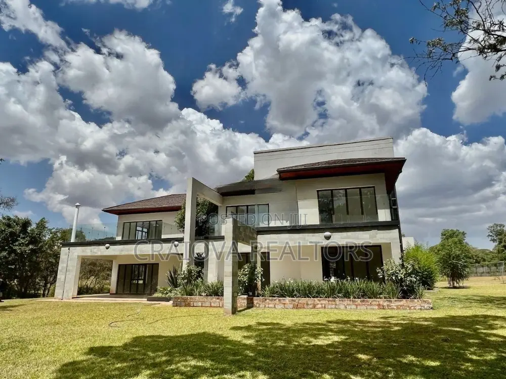 5bdrm Townhouse/Terrace in Hardy for sale
