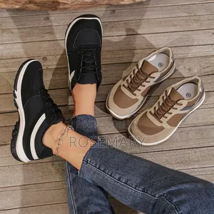 Unisex Classic Sneakers