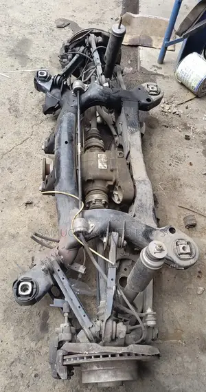 Rear Beam BMW 320i