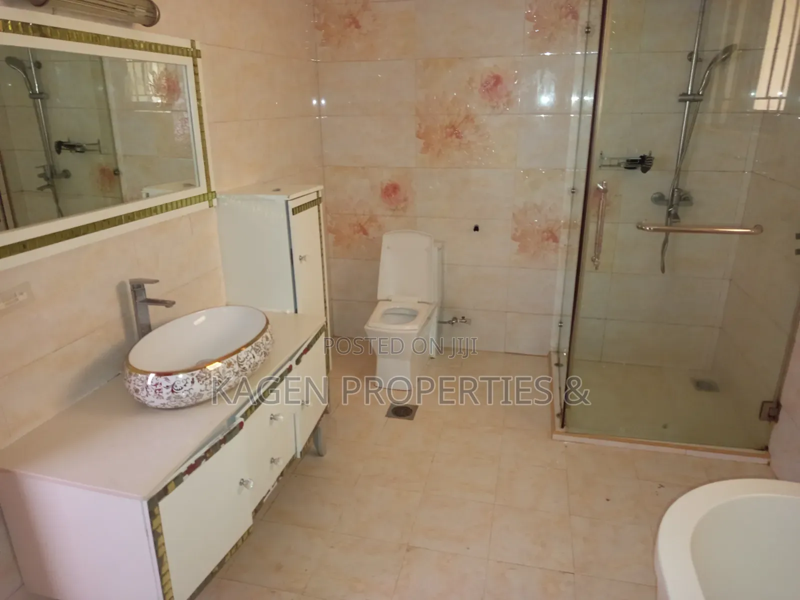 5bdrm Villa in Lavington, Muthangari for rent